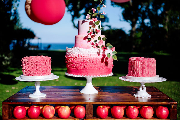 pink lady wedding cake